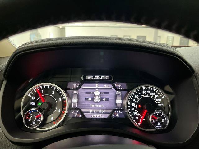Used 2022 RAM 3500 Laramie AWD/4WD image 17