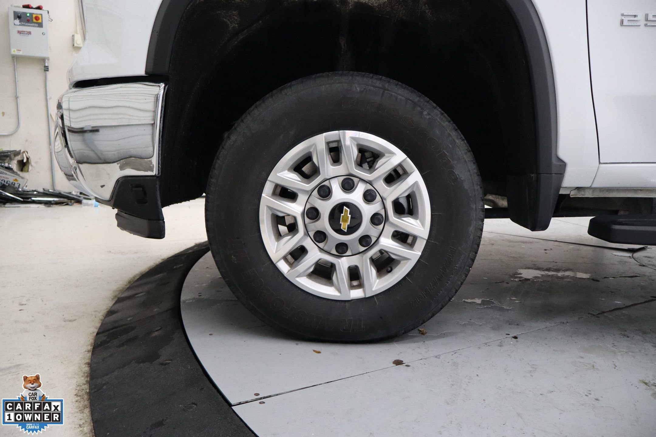 Used 2025 Chevrolet Silverado 2500 LT w/ Safety Package AWD/4WD image 7