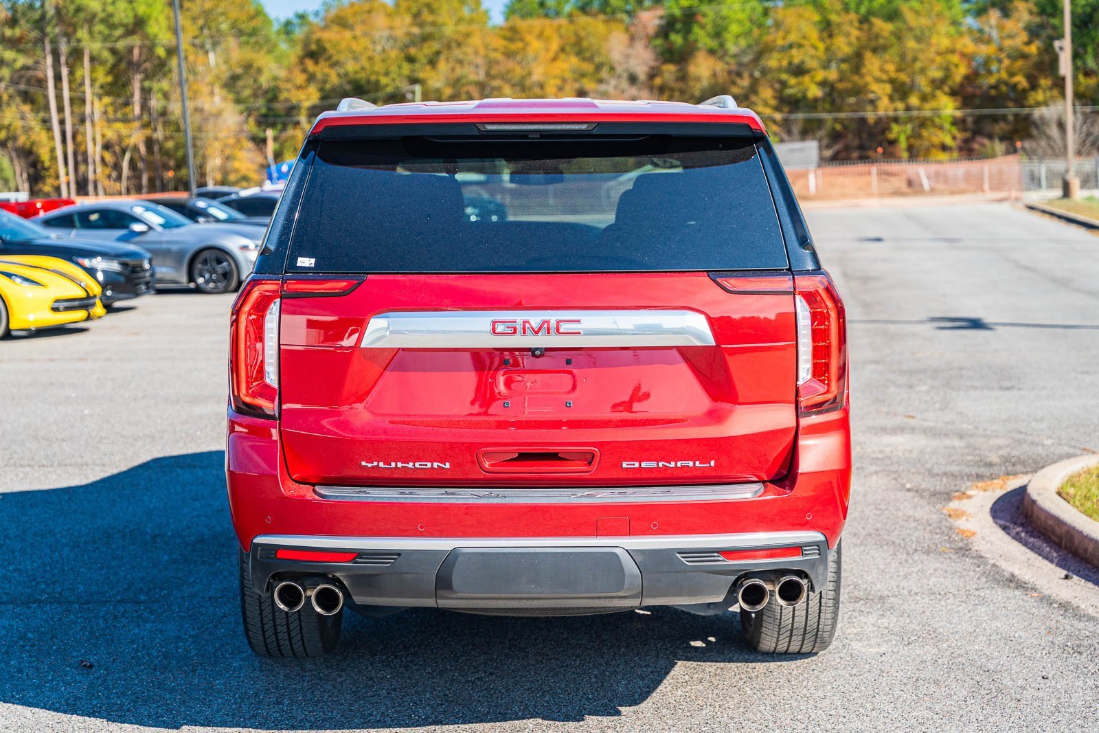Used 2023 GMC Yukon Denali image 6