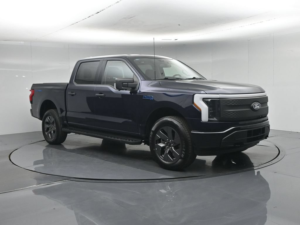 Certified 2024 Ford F150 Lightning XLT AWD/4WD image 27