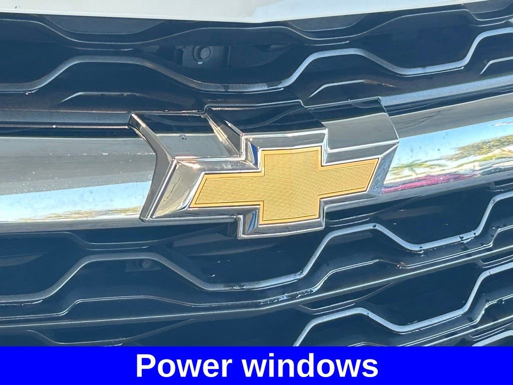 Used 2025 Chevrolet Blazer LT image 18