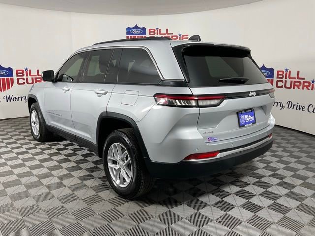 Used 2024 Jeep Grand Cherokee Laredo X w/ Luxury Tech Group I image 3