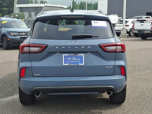 Certified 2024 Ford Escape ST-Line AWD/4WD image 5
