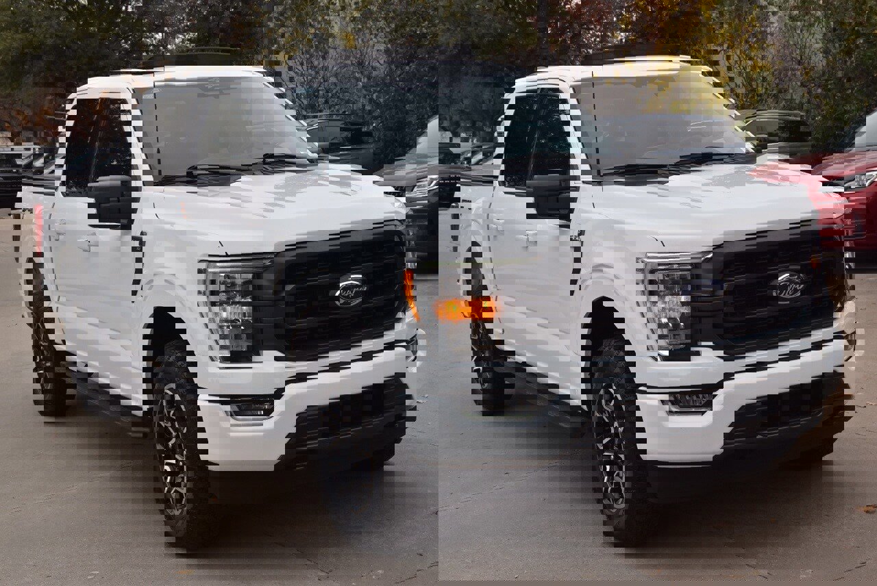 Certified 2023 Ford F150 XLT w/ Equipment Group 302A High image 4