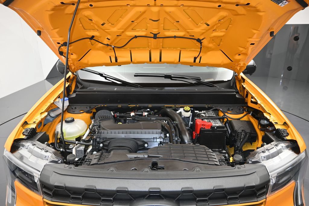 Certified 2026 Ford Maverick Tremor AWD/4WD image 29