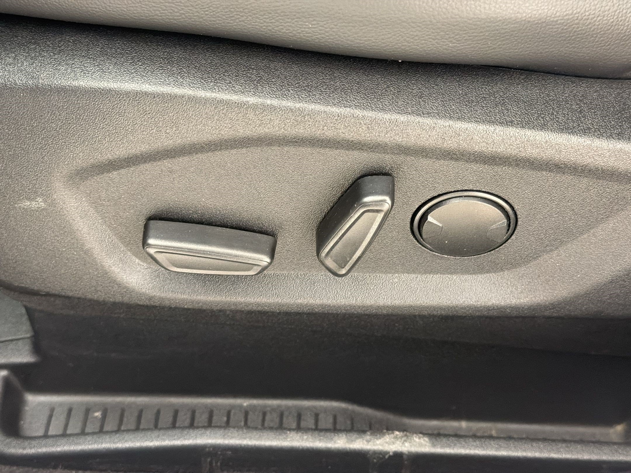 Certified 2024 Ford Edge SEL AWD/4WD image 14