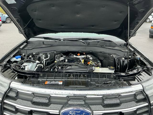 Certified 2025 Ford Explorer Active w/ Active Comfort Package AWD/4WD image 20