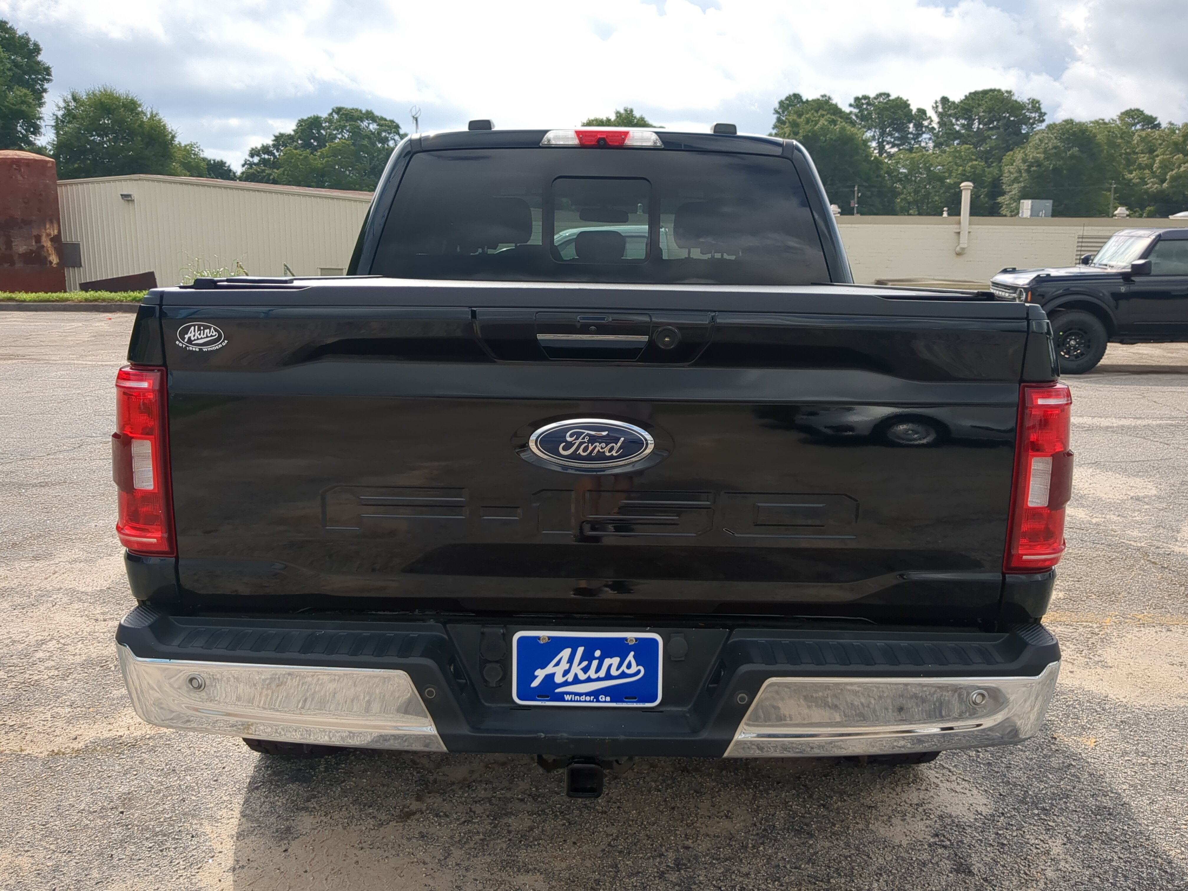 Certified 2021 Ford F150 XLT w/ Equipment Group 302A High AWD/4WD image 4