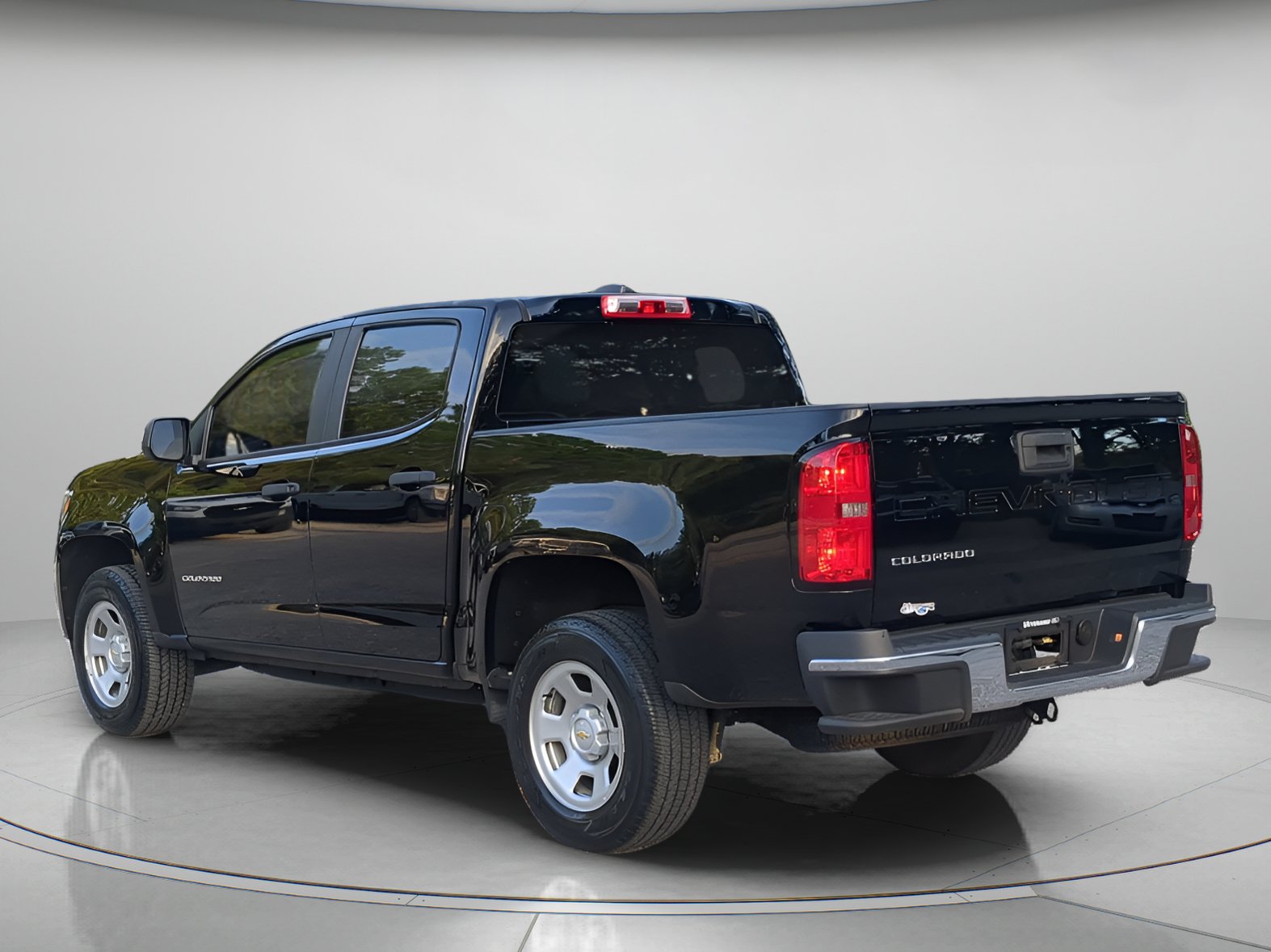 Used 2022 Chevrolet Colorado W/T w/ WT Convenience Package RWD image 42