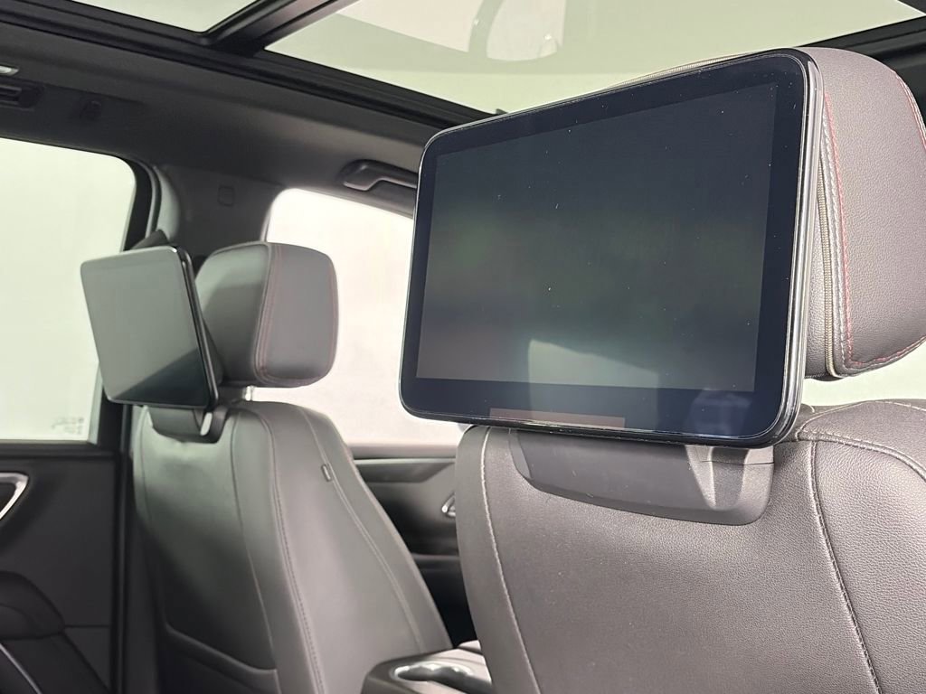 Used 2021 Chevrolet Suburban RST w/ Rear Media and Nav Package image 30