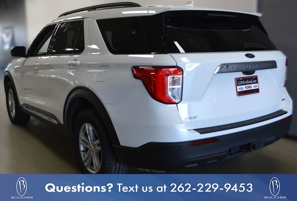 Certified 2020 Ford Explorer XLT w/ Comfort Package AWD/4WD image 4