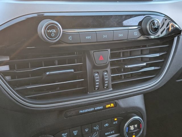 Certified 2020 Ford Escape SE image 21