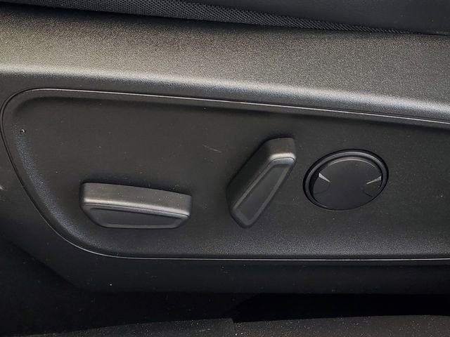 Certified 2023 Ford Escape Platinum image 13