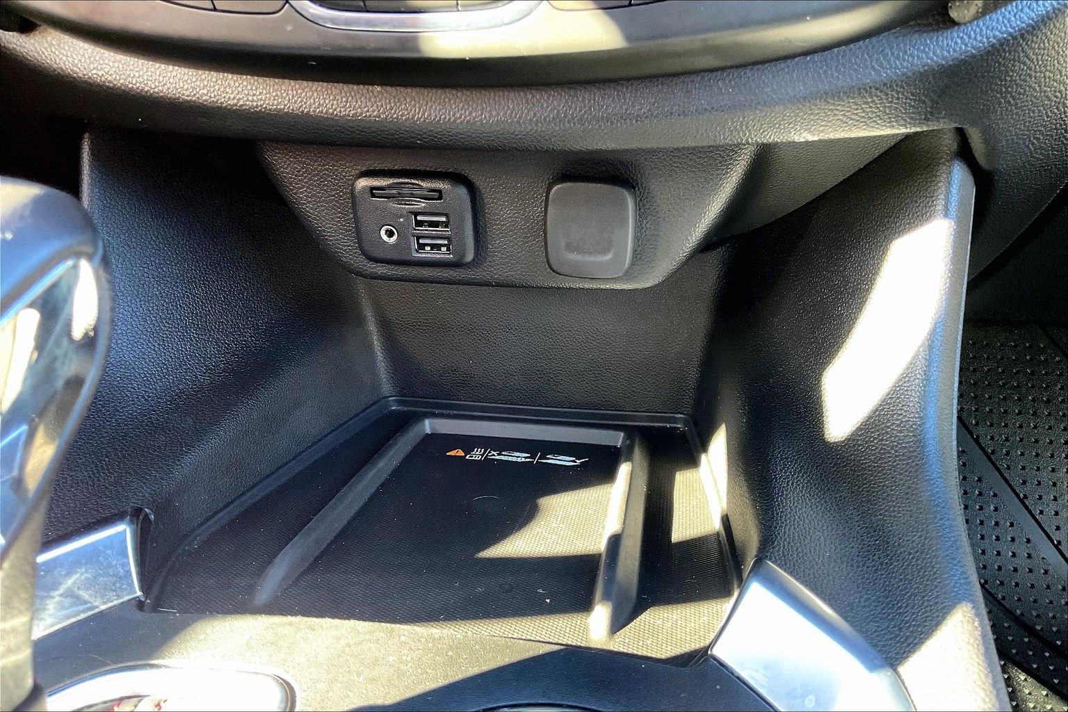 Used 2022 Chevrolet Traverse RS w/ LPO, Floor Liner Package AWD/4WD image 34