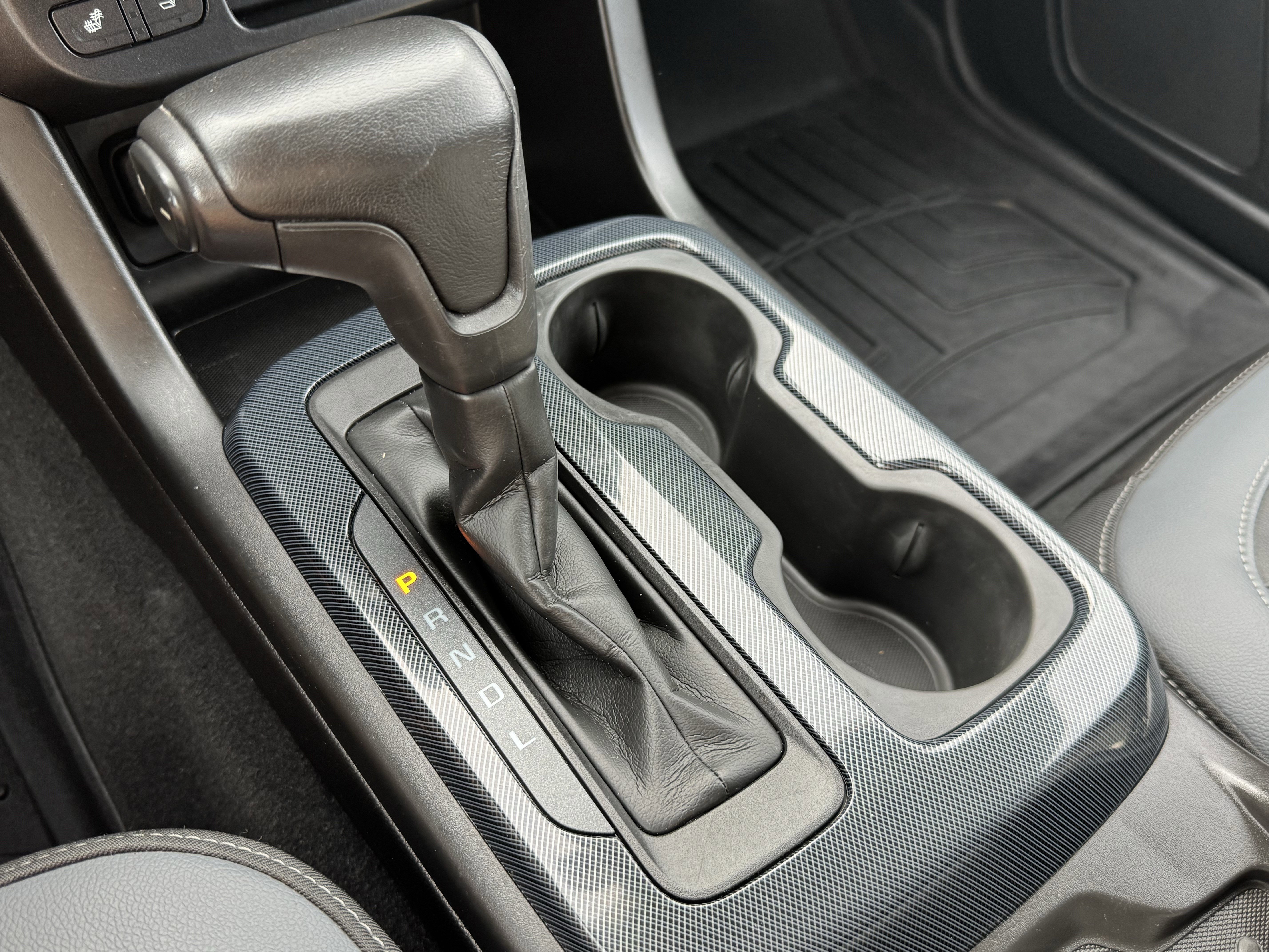 Used 2021 Chevrolet Colorado Z71 w/ Safety Package image 24