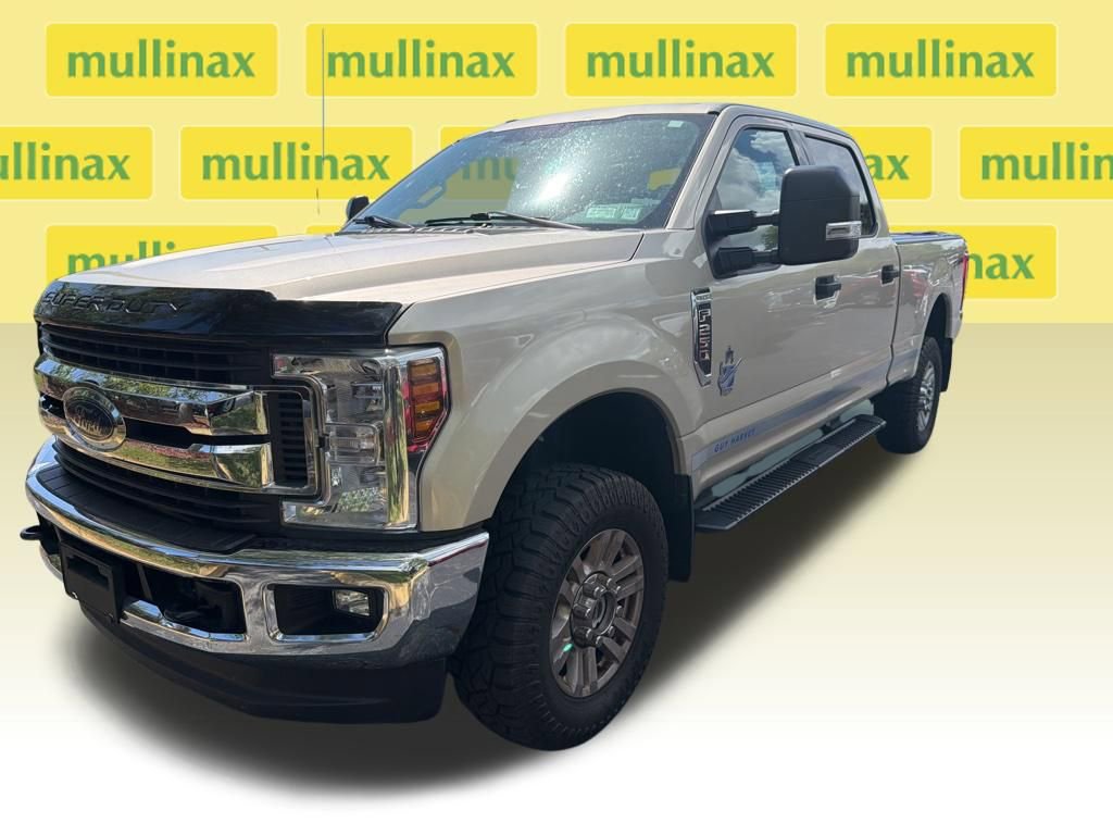 Certified 2018 Ford F250 XLT w/ XLT Value Package AWD/4WD image 32