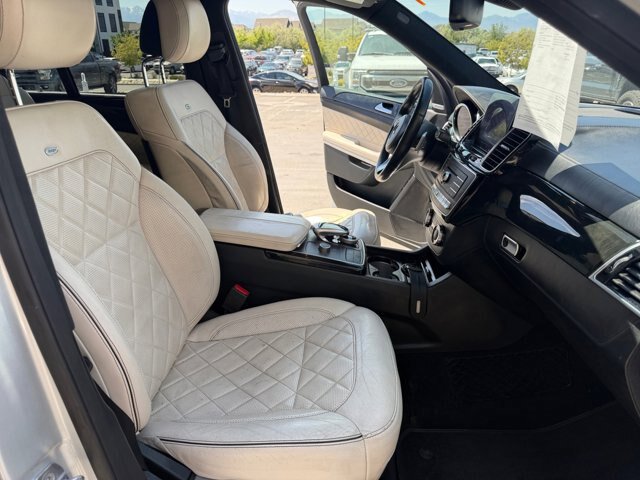 Used 2019 Mercedes-Benz GLS 550 4MATIC image 19