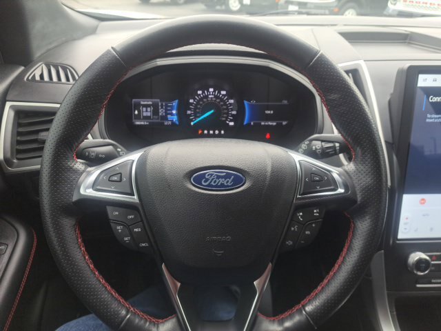 Certified 2022 Ford Edge ST-Line AWD/4WD image 13