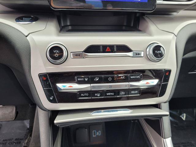 Certified 2023 Ford Explorer XLT w/ Equipment Group 202A AWD/4WD image 23
