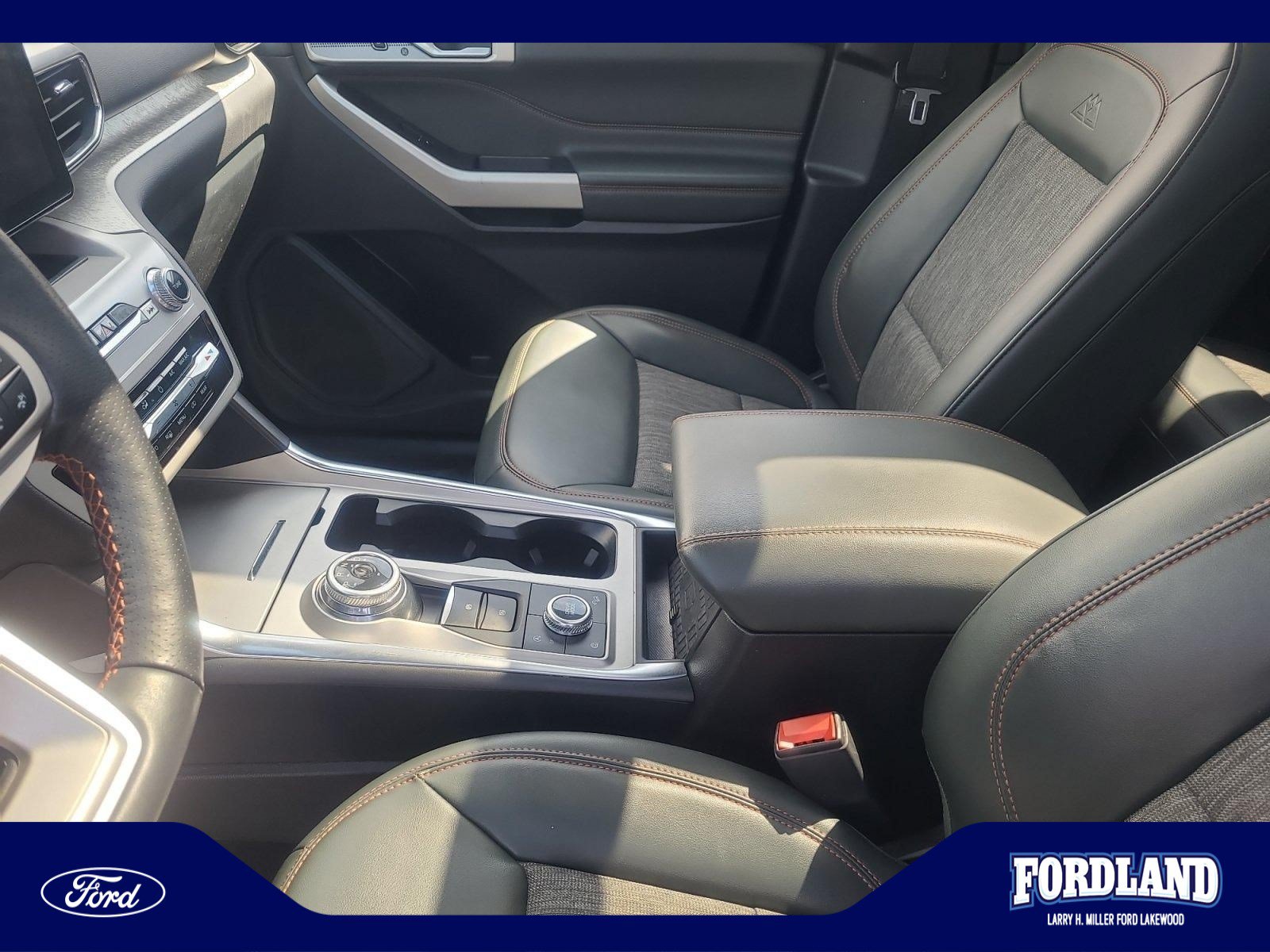 Certified 2023 Ford Explorer Timberline w/ Timberline Technology Package AWD/4WD image 15