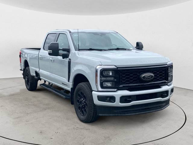 Certified 2025 Ford F350 Lariat w/ Black Appearance Package AWD/4WD image 2