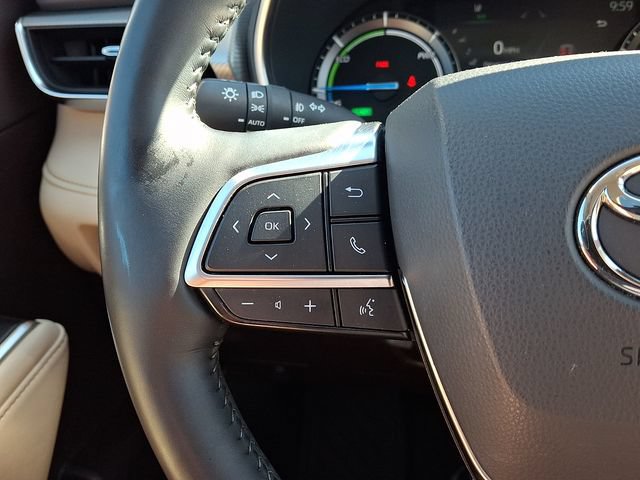 Used 2020 Toyota Highlander Platinum AWD/4WD image 24