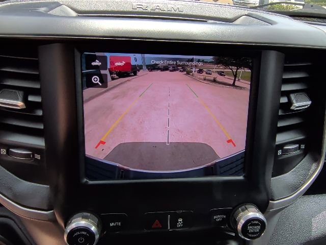 Used 2024 RAM 3500 Tradesman w/ Chrome Appearance Group AWD/4WD image 30