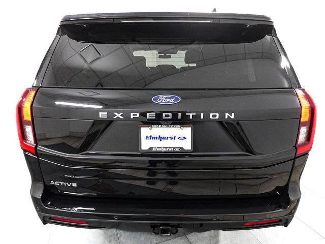 Certified 2025 Ford Expedition Active AWD/4WD image 6