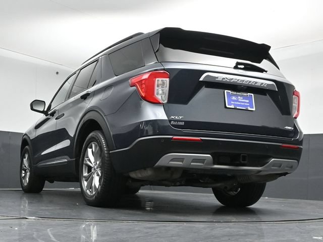 Certified 2022 Ford Explorer XLT w/ Equipment Group 202A AWD/4WD image 43