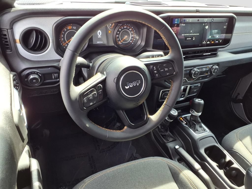 Used 2024 Jeep Wrangler Sport AWD/4WD image 9