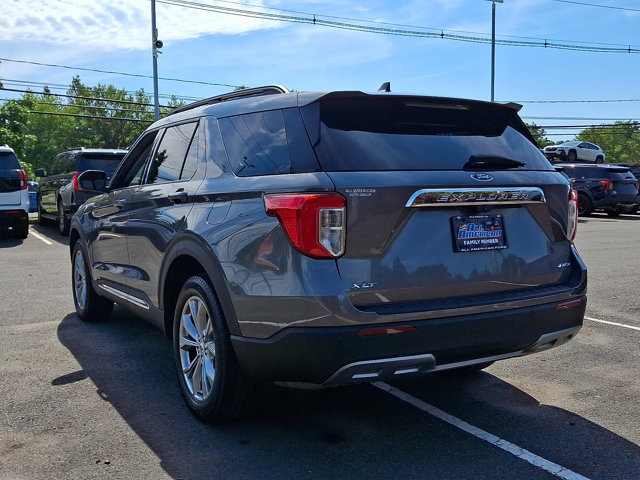 Certified 2023 Ford Explorer XLT w/ Equipment Group 202A AWD/4WD image 8
