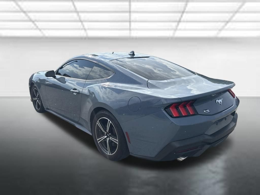 Certified 2025 Ford Mustang Coupe RWD image 11