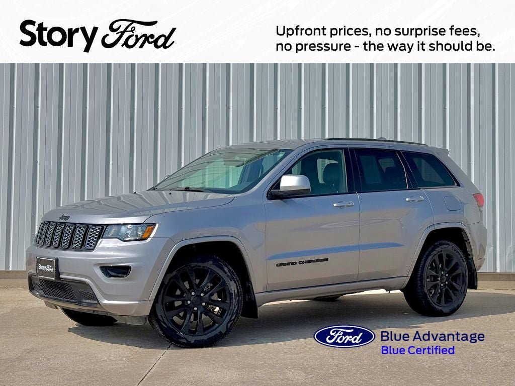 Used 2019 Jeep Grand Cherokee Altitude AWD/4WD image 1