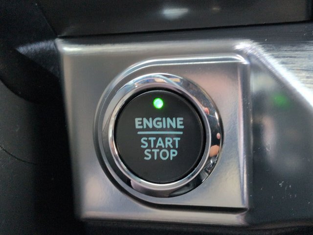 Certified 2023 Ford F150 Lariat AWD/4WD image 28