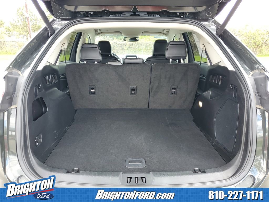 Certified 2023 Ford Edge Titanium w/ Equipment Group 301A AWD/4WD image 7