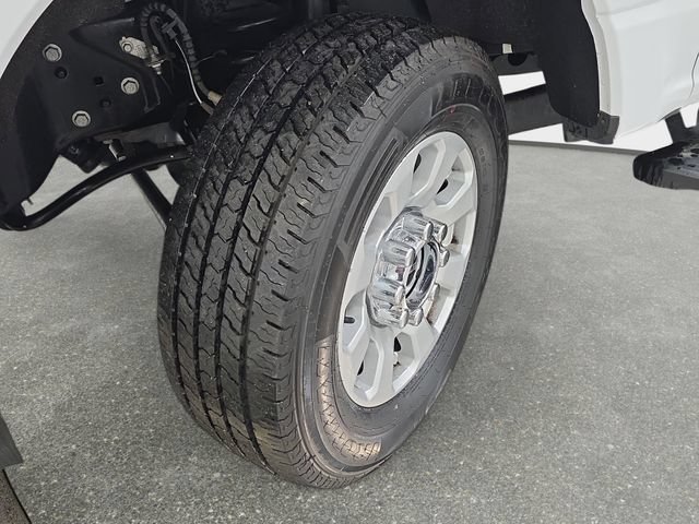Certified 2024 Ford F250 XLT AWD/4WD image 26