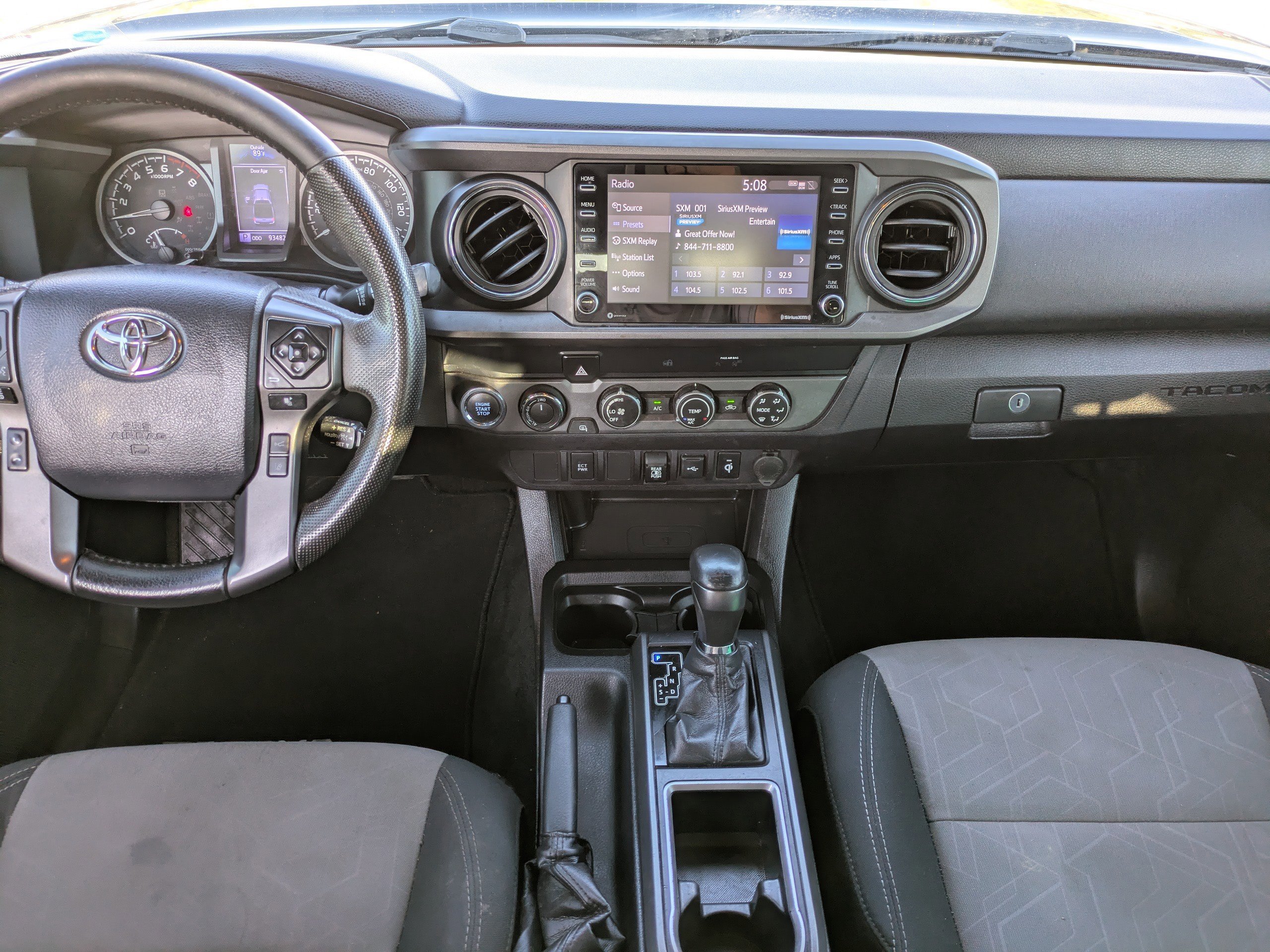 Used 2020 Toyota Tacoma TRD Sport image 14