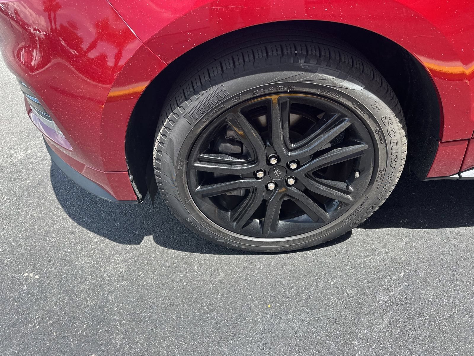Certified 2022 Ford Edge ST-Line AWD/4WD image 9