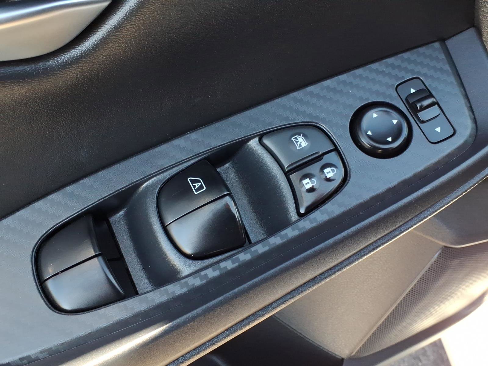Used 2023 Nissan Sentra SV FWD image 12