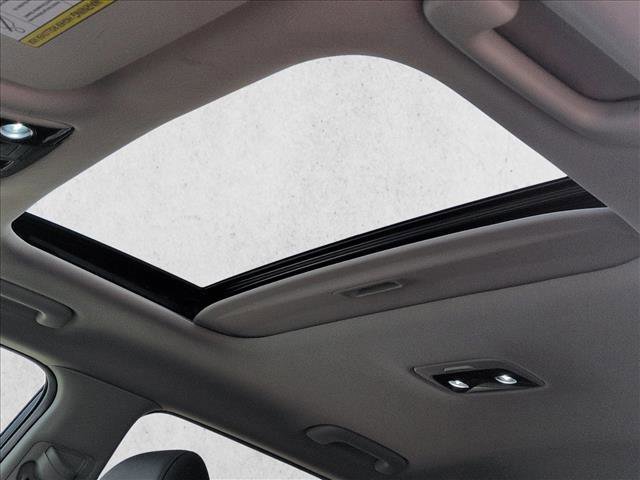 Used 2023 Kia Seltos EX image 16