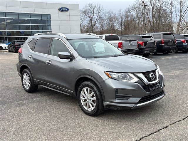 Used 2017 Nissan Rogue SV w/ SV Premium Package image 7