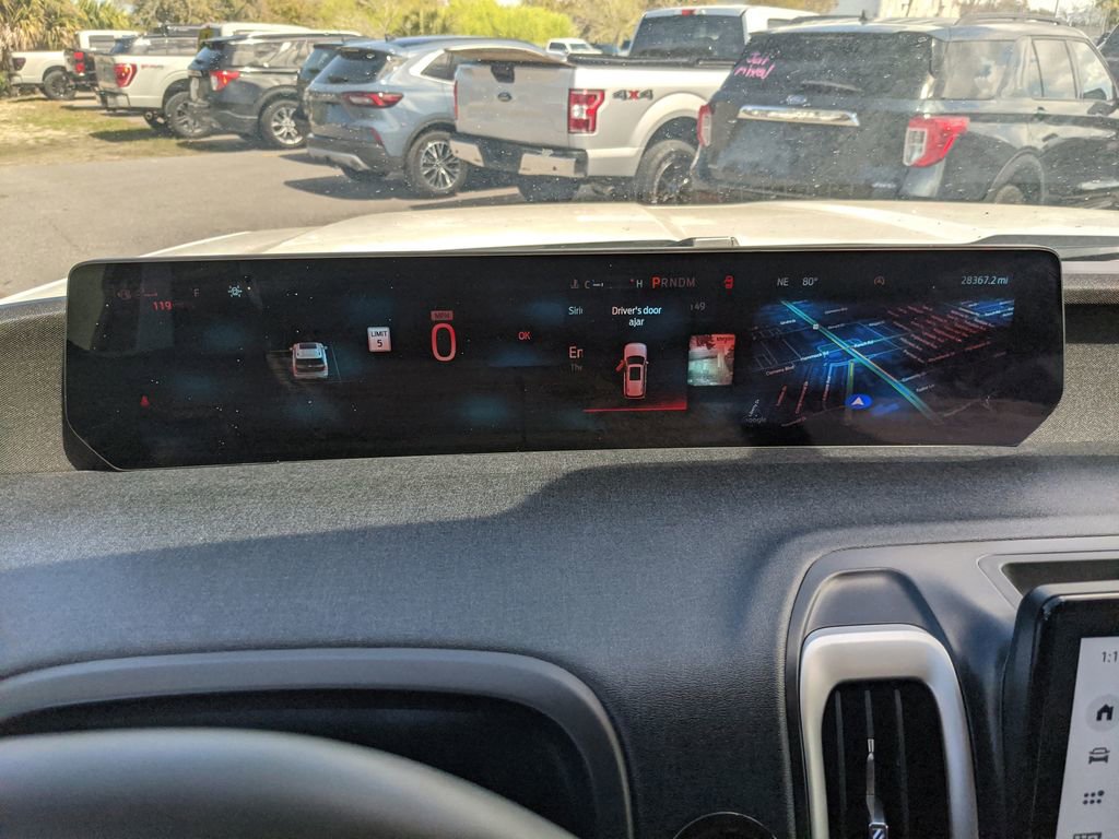 Certified 2025 Ford Expedition Max Active image 32