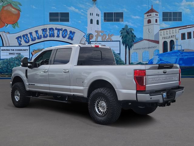 Certified 2022 Ford F250 Lariat w/ Black Appearance Package AWD/4WD image 3