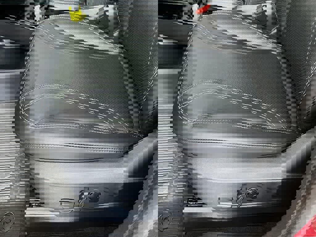 Certified 2021 Ford Mustang Mach-E Premium image 31