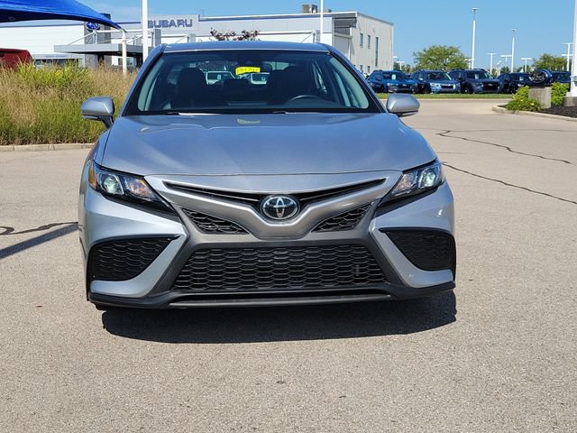 Used 2023 Toyota Camry SE FWD image 8