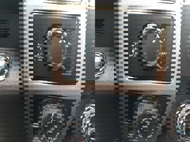 Certified 2020 Ford F150 King Ranch w/ Equipment Group 601A Luxury image 9