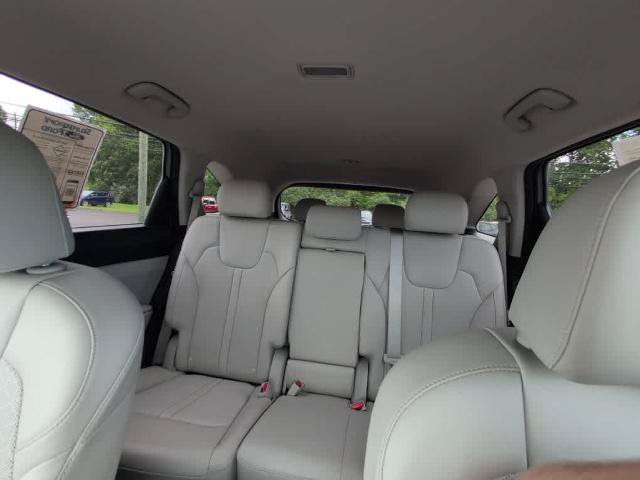 Used 2023 Kia Sorento S AWD/4WD image 26