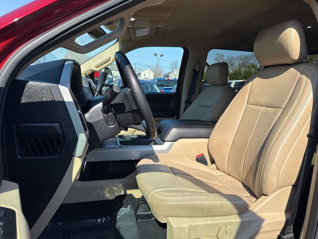 Certified 2020 Ford F350 Lariat w/ Lariat Ultimate Package image 17