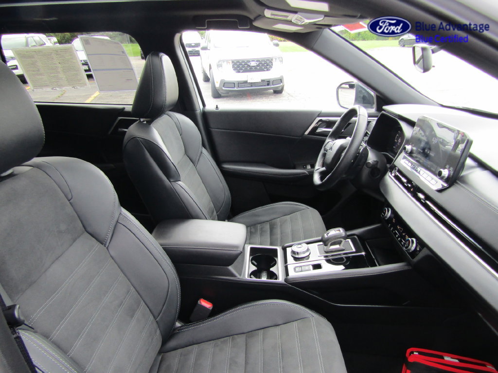 Used 2024 Mitsubishi Outlander SE Black Edition AWD/4WD image 18