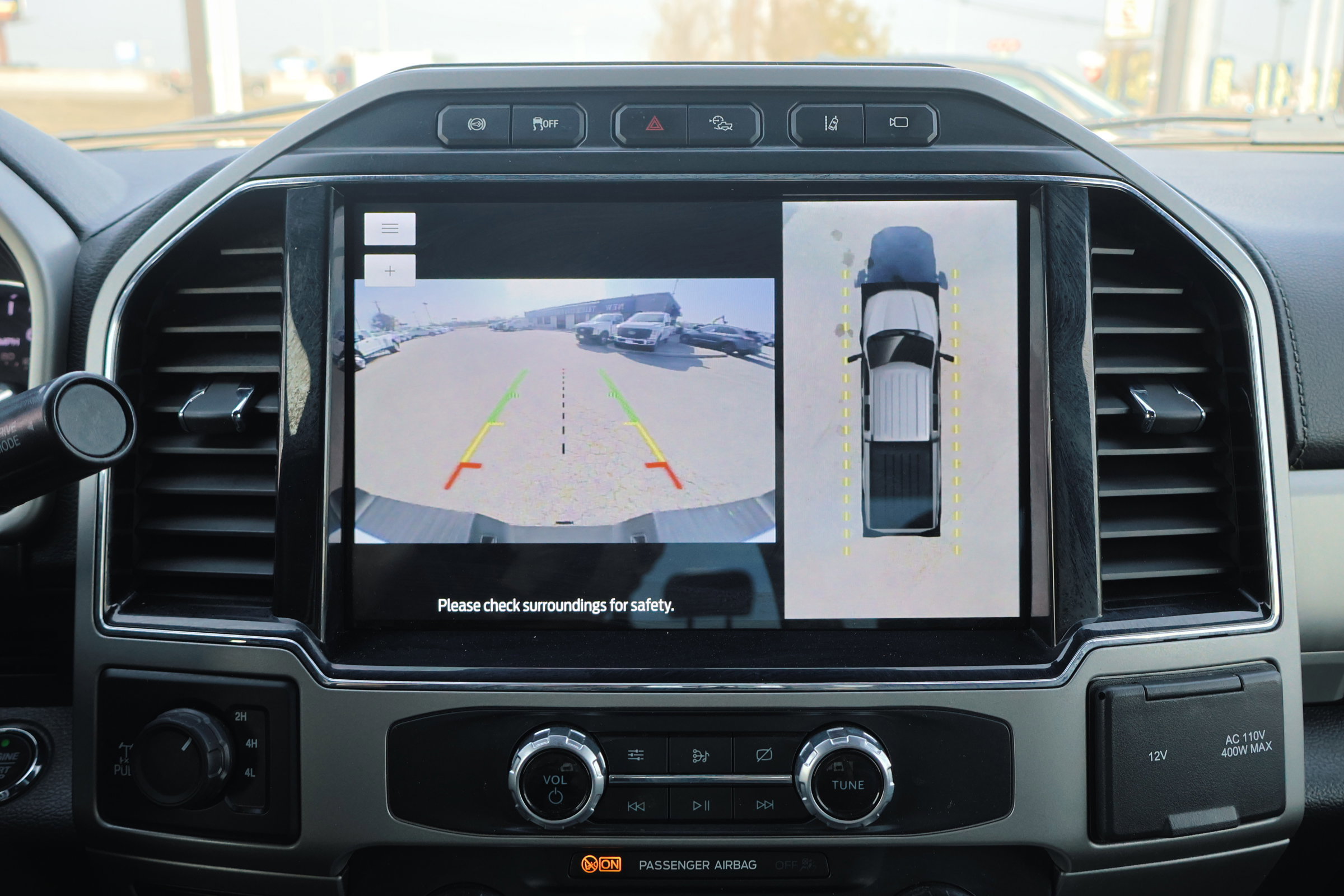 Certified 2022 Ford F250 Lariat w/ Tremor Off-Road Package image 25